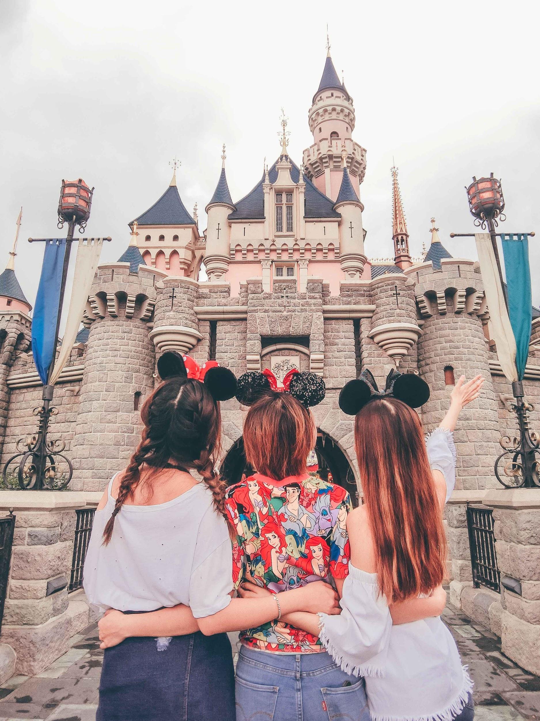 hong kong disneyland