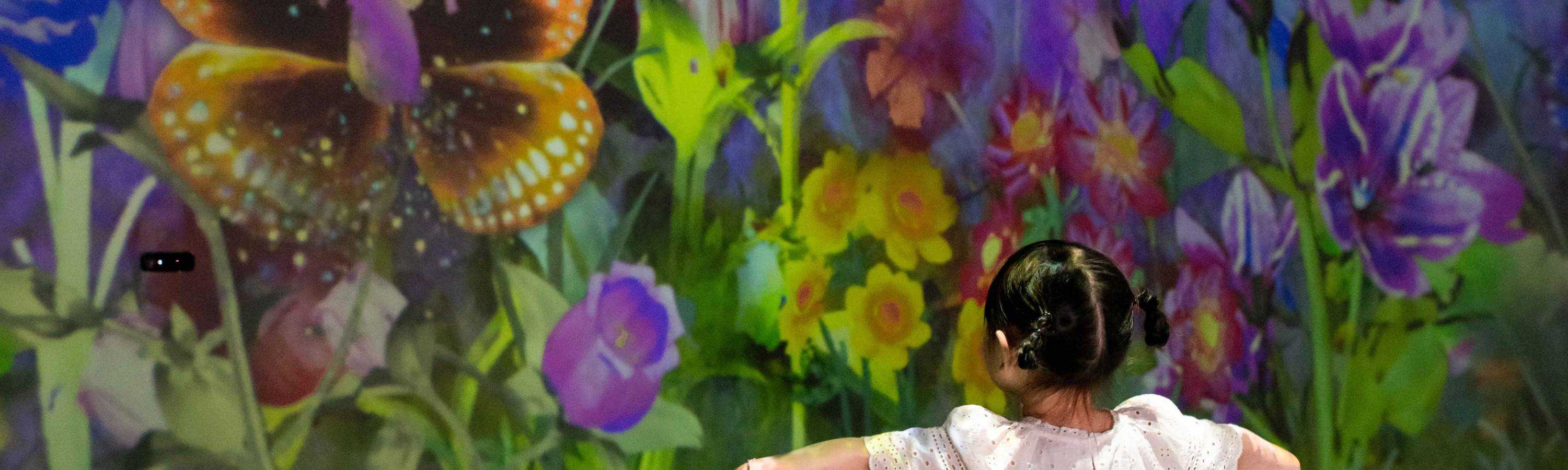 Uob Kayhian Presents Naked Flowers Hong Kong Klook Philippines