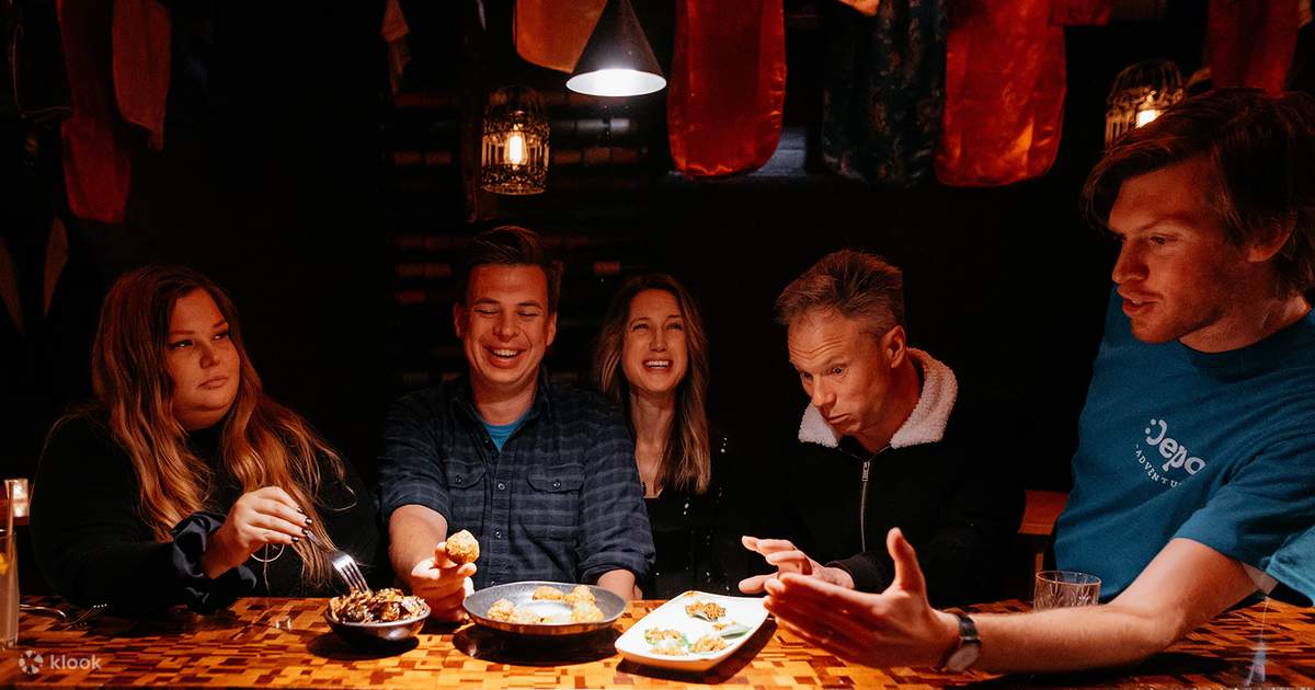 things to do in melbourne at night | feel your heartbeat race on a haunted melbourne walking tour
