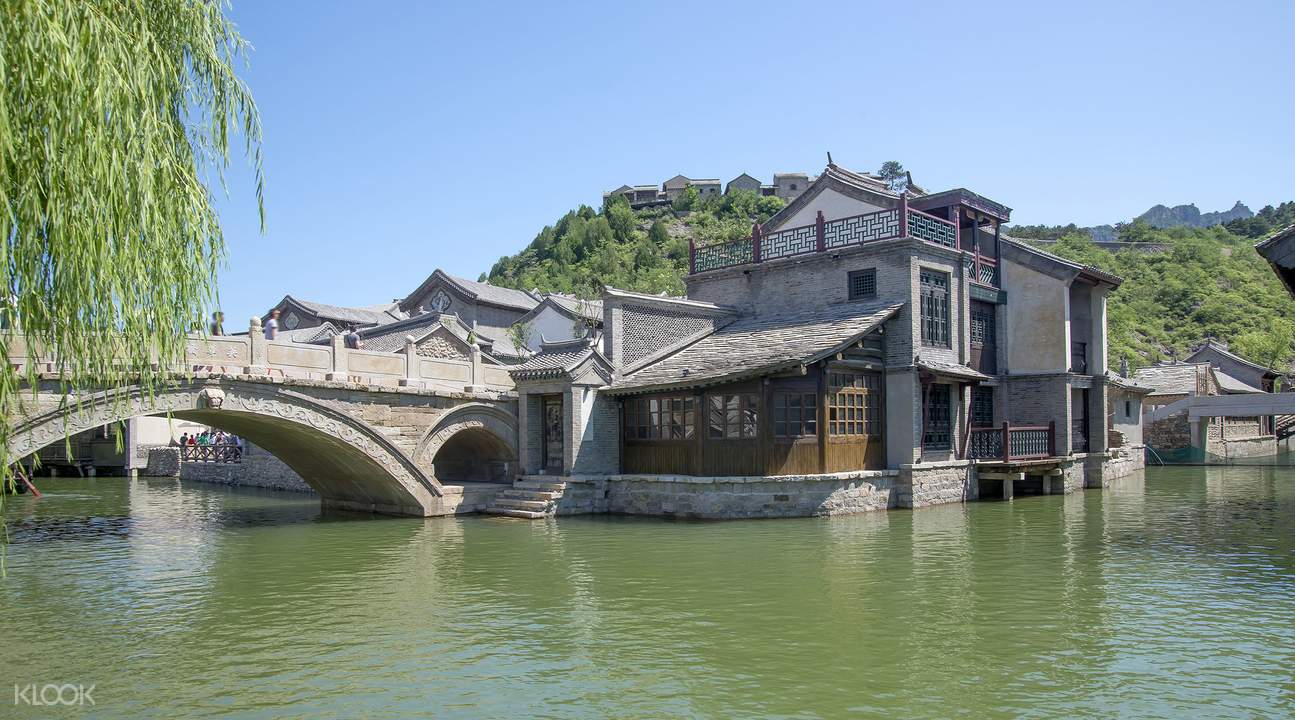 simatai great wall hike & gubei water town