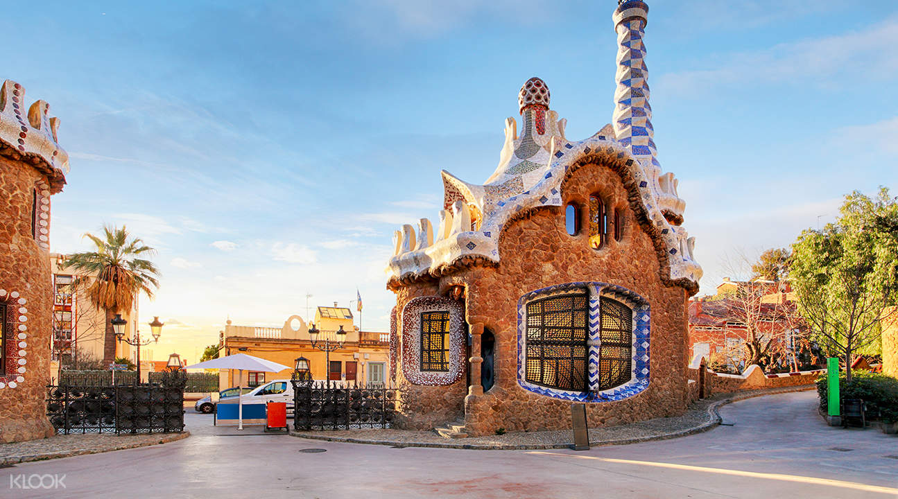 park guell walking tour