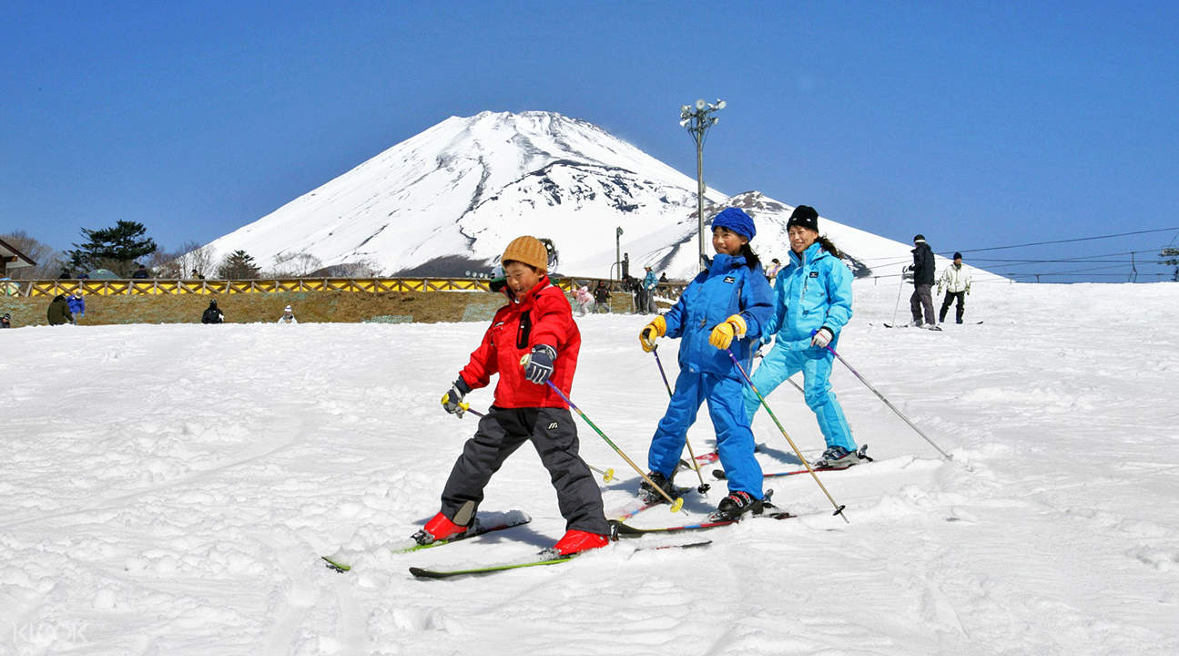 冬季限定 富士山南麓二合目snowtown yeti滑雪场saj教练入门班(含往返