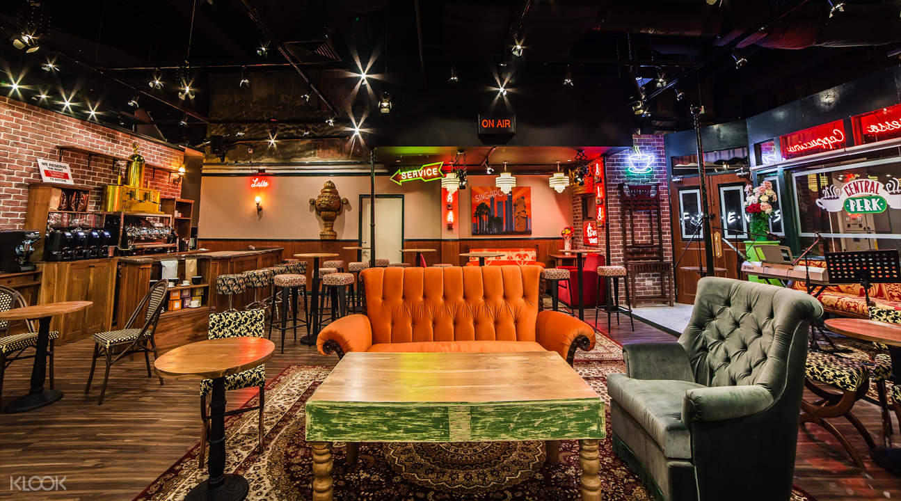 central perk 新加坡牛车水的《老友记》主题咖啡馆()