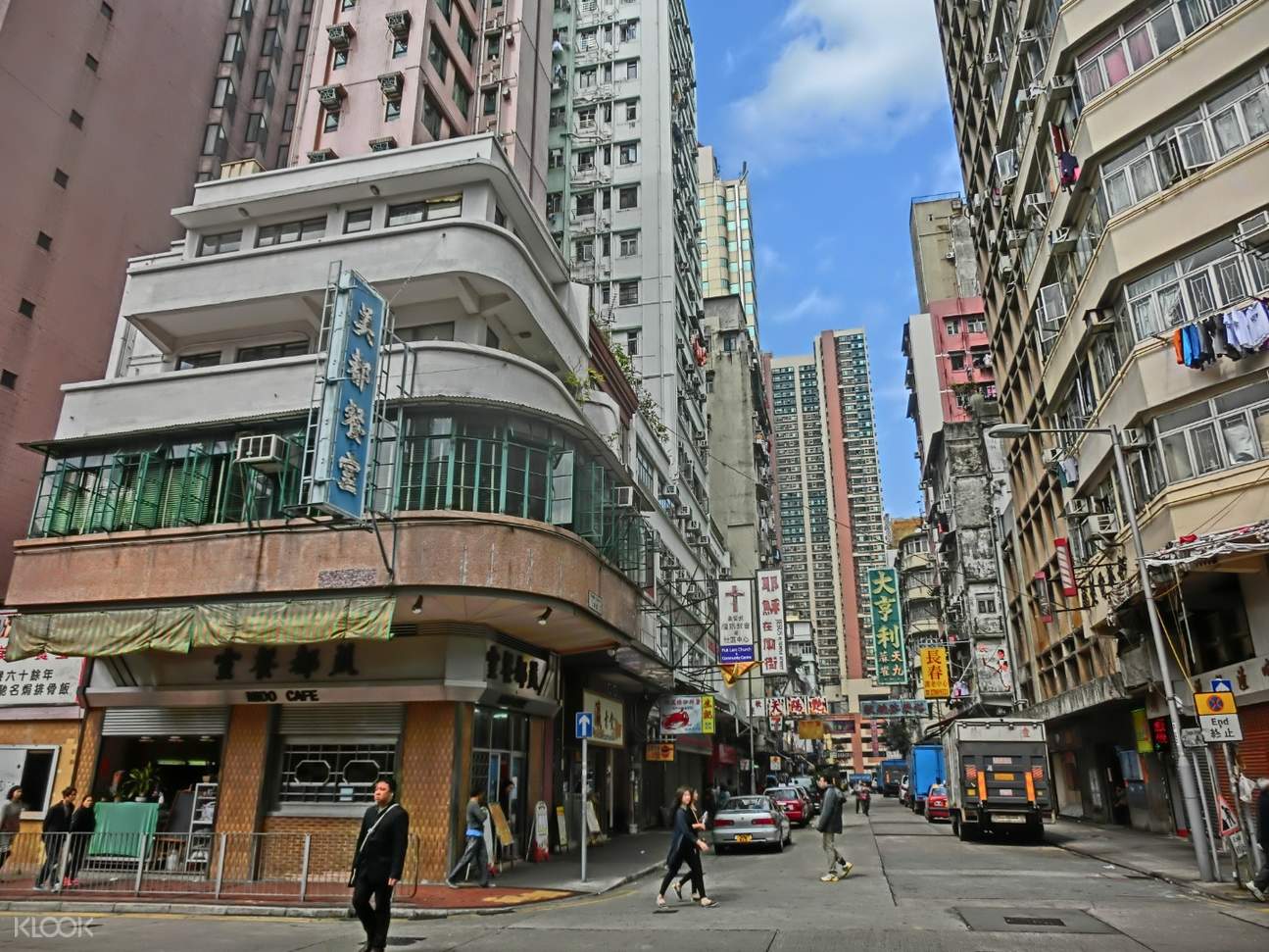 香港美食文化之旅 一日导览(油麻地 & 太平山 & 中环)