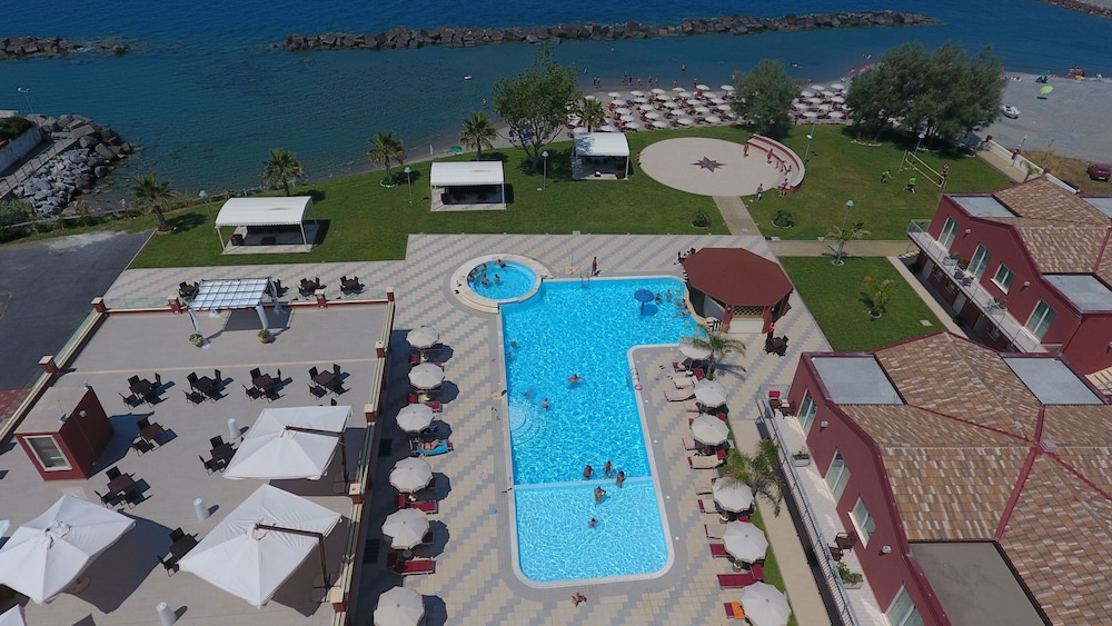 Hotel Valeria Del Mar In Belvedere Marittimo Updated Prices