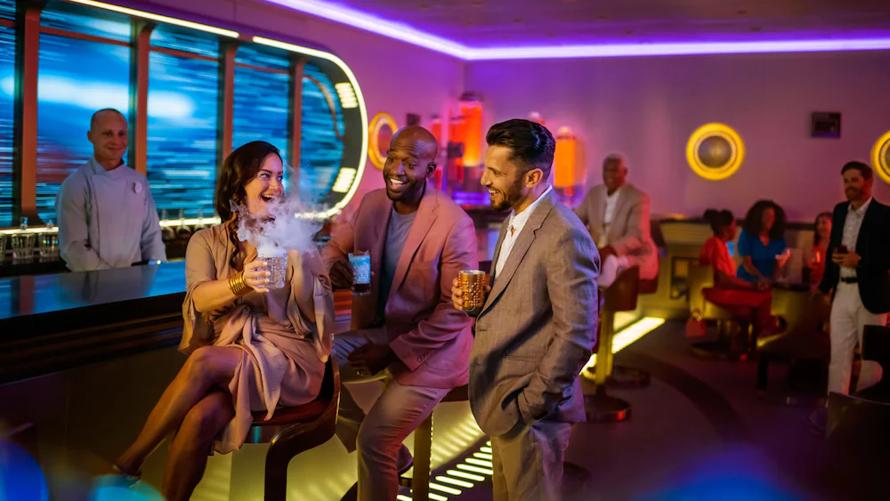 DCL-WW Entertainment (Star Wars: Hyperspace Lounge)