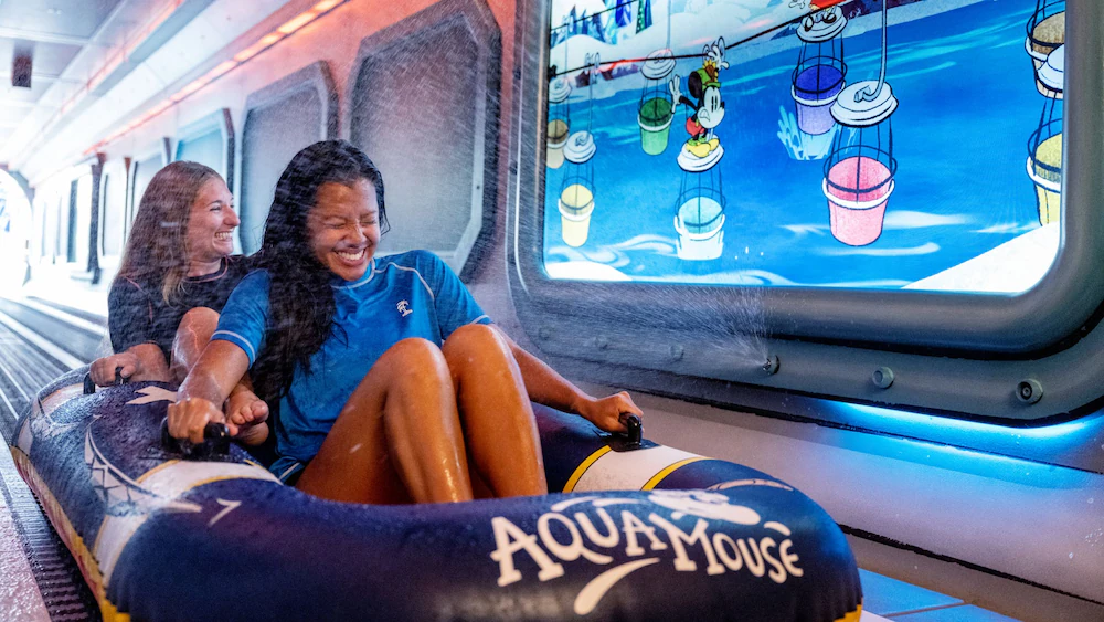 DCL-WW Entertainment (AquaMouse)