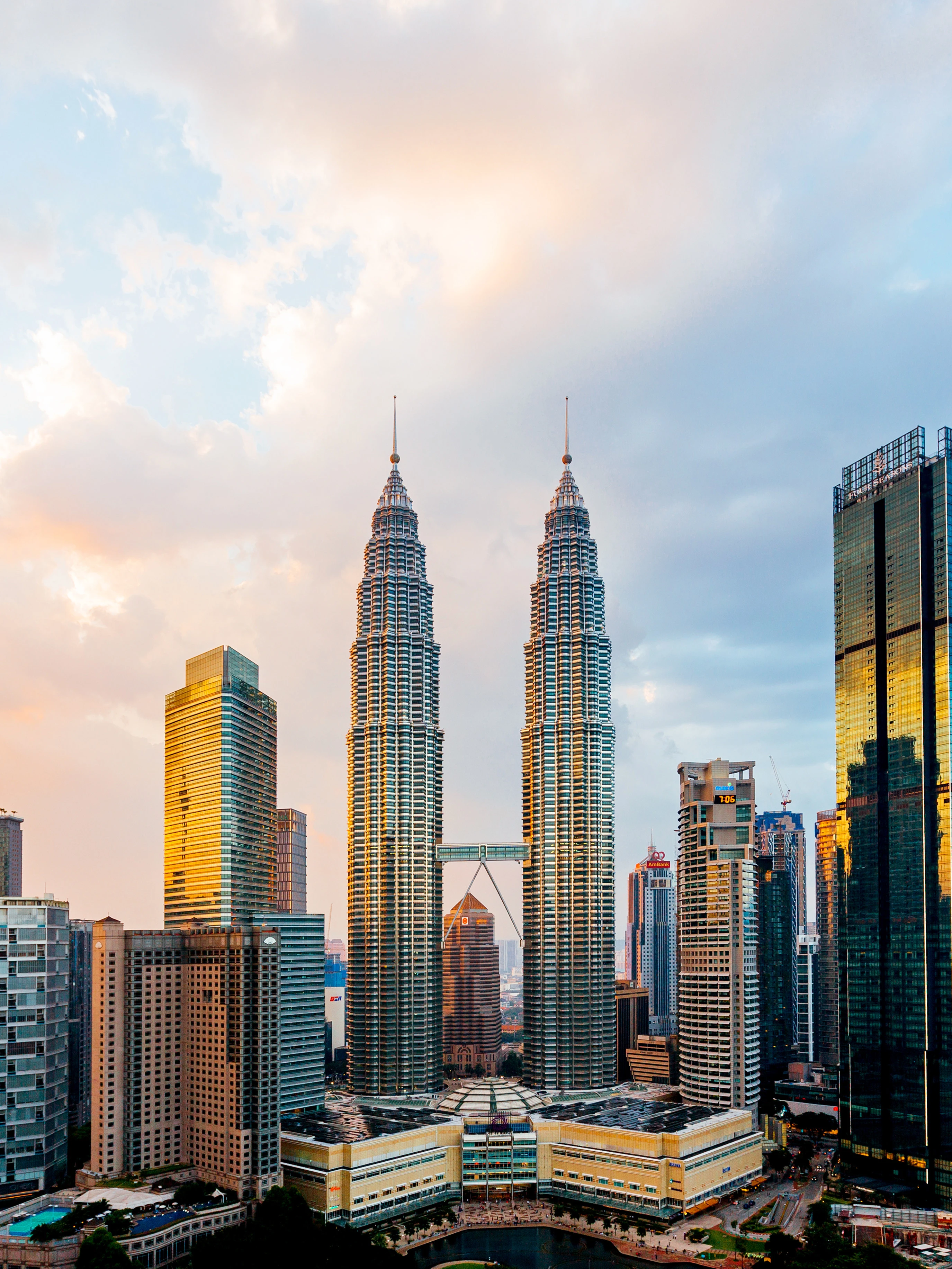 Image 6: Malaysia