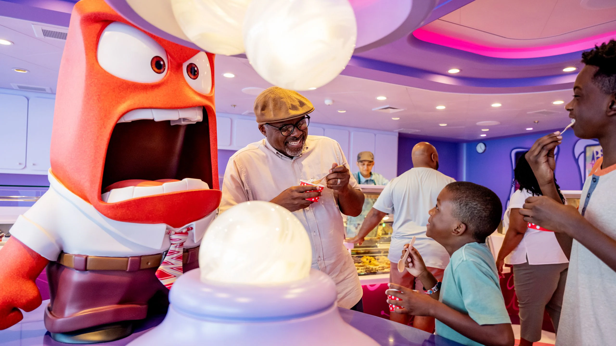 DCL-WW Dining (Inside Out: Joyful Sweets)