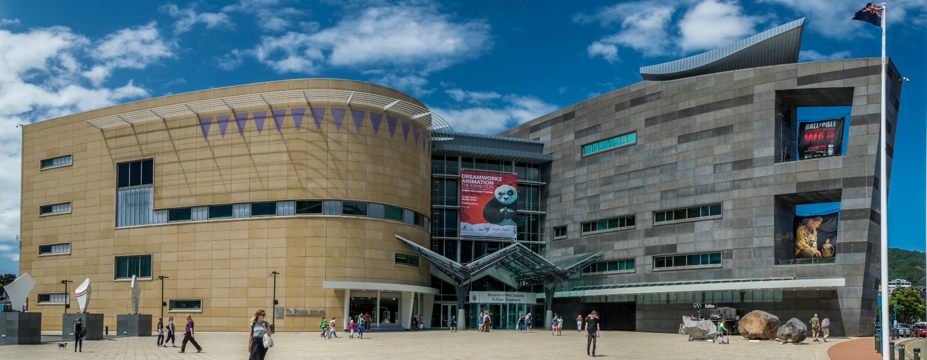 Guided Tour: Introducing Te Papa Museum