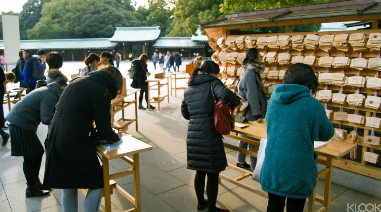 在這次東京徒步旅行中參觀文化、宗教和歷史遺跡