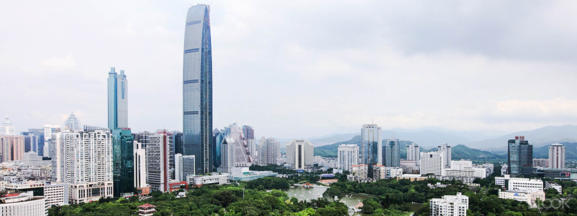 Shenzhen guangdong province. Шэньчжэнь, провинция Гуандун, Китай. Шеньжень площадь. Шэньчжэнь 1979. Шеньжень Китай Capri.