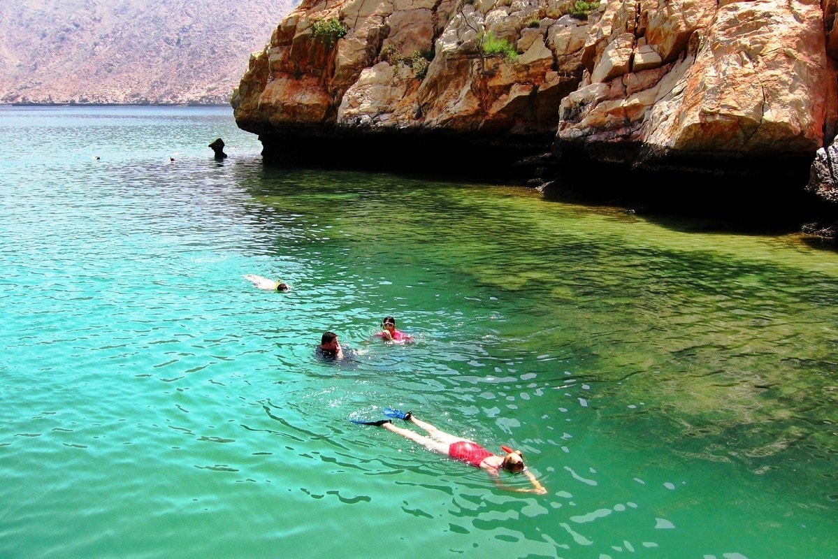 тур по Мусандаму снорклинг круиз на доу