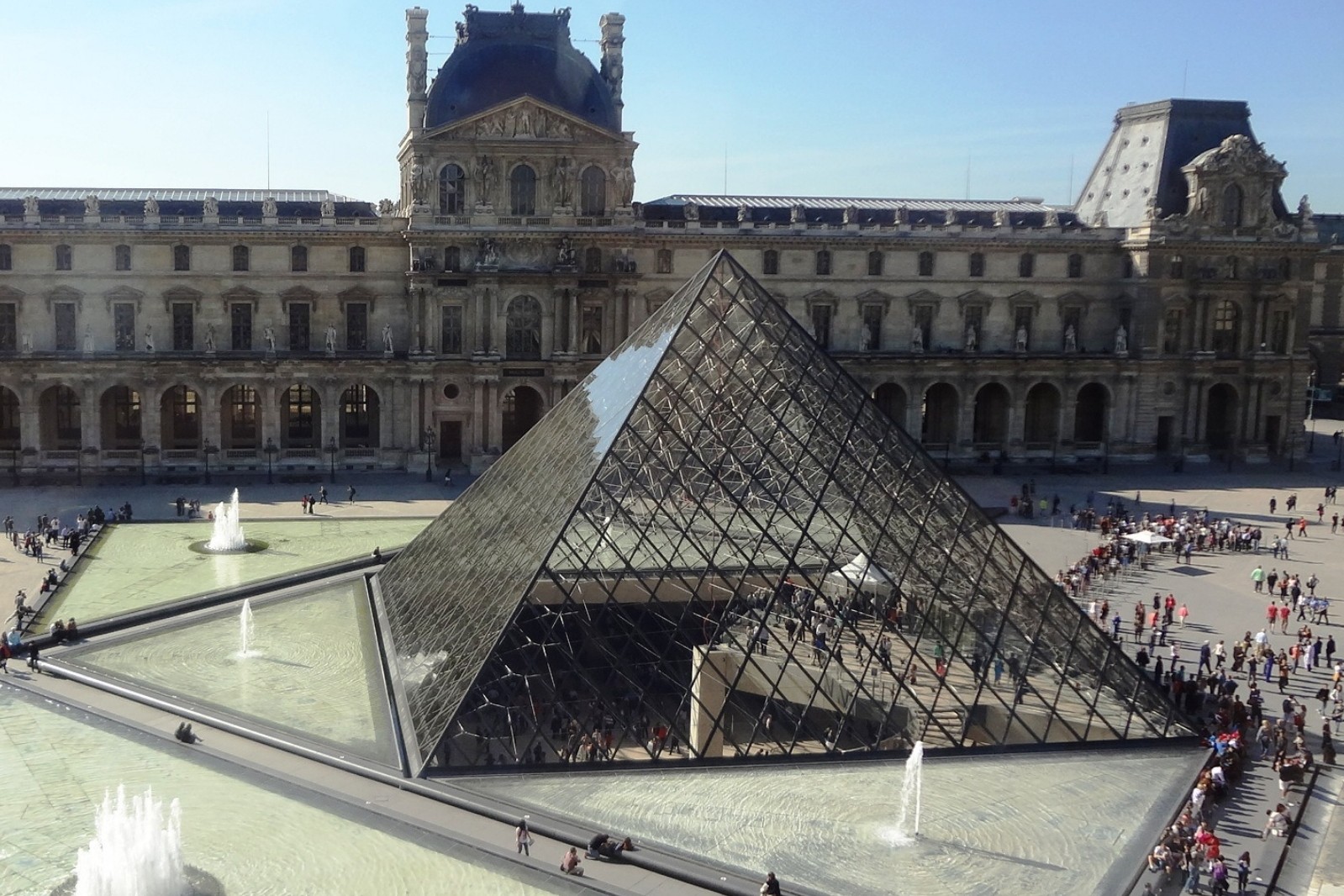 4-Hour Private Layover Tour in Paris