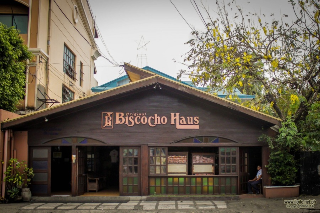 到 Biscocho House 看看美味的在地點心和糖果，買回家送給親朋好友吧