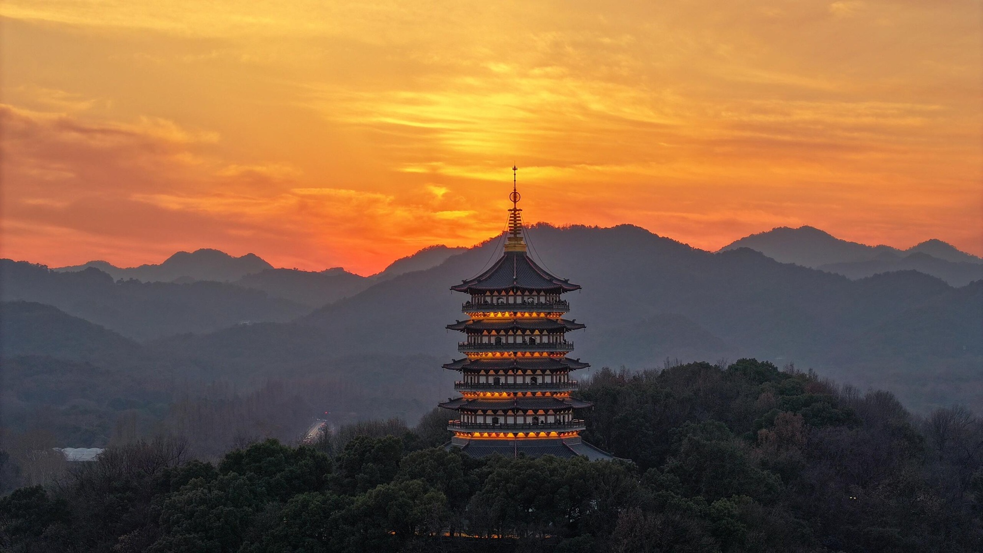 杭州西湖遊船+靈隱寺/宋城一日遊（上海/杭州出發）