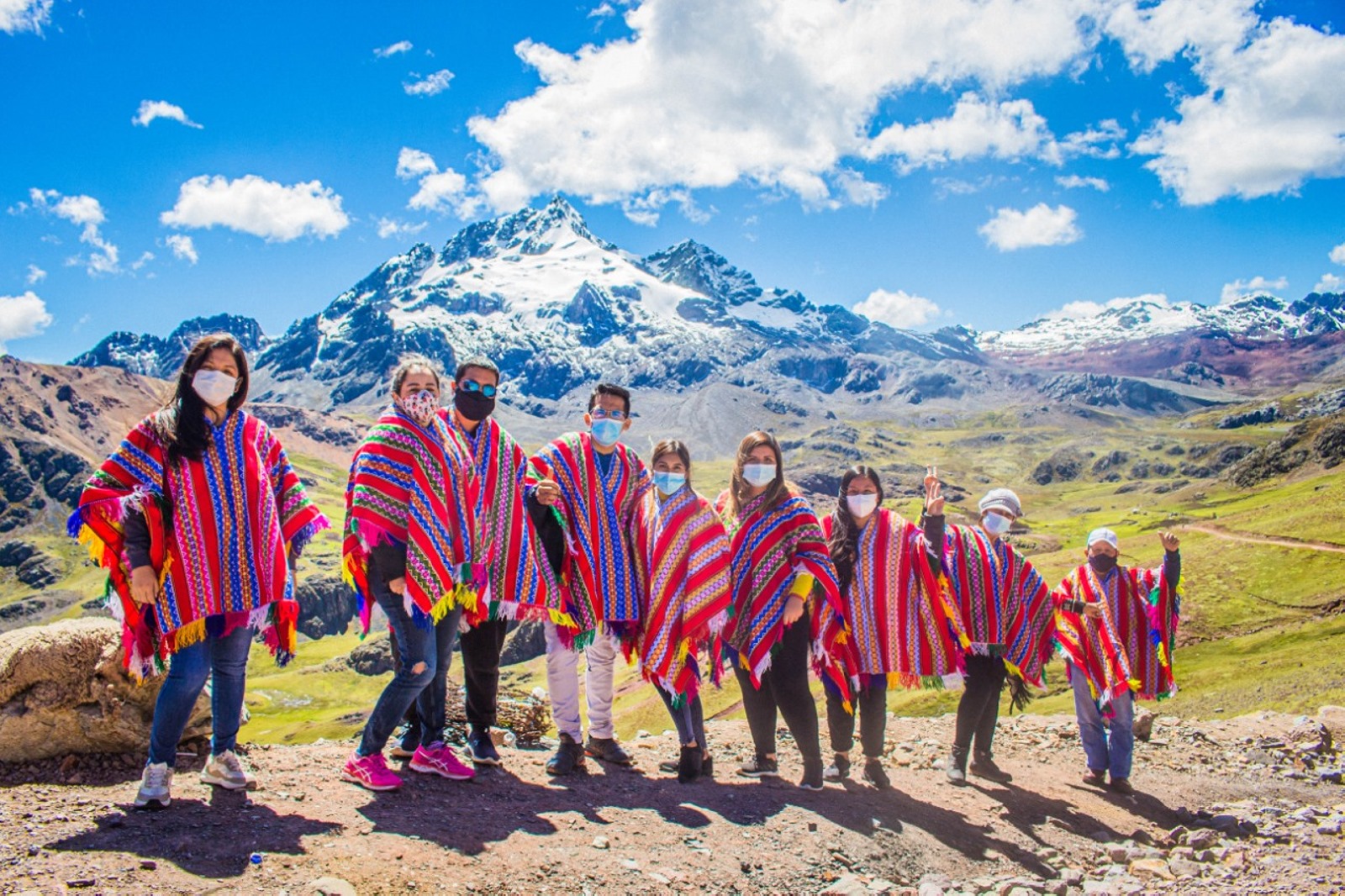 Marcapomacocha - Lakeside Route