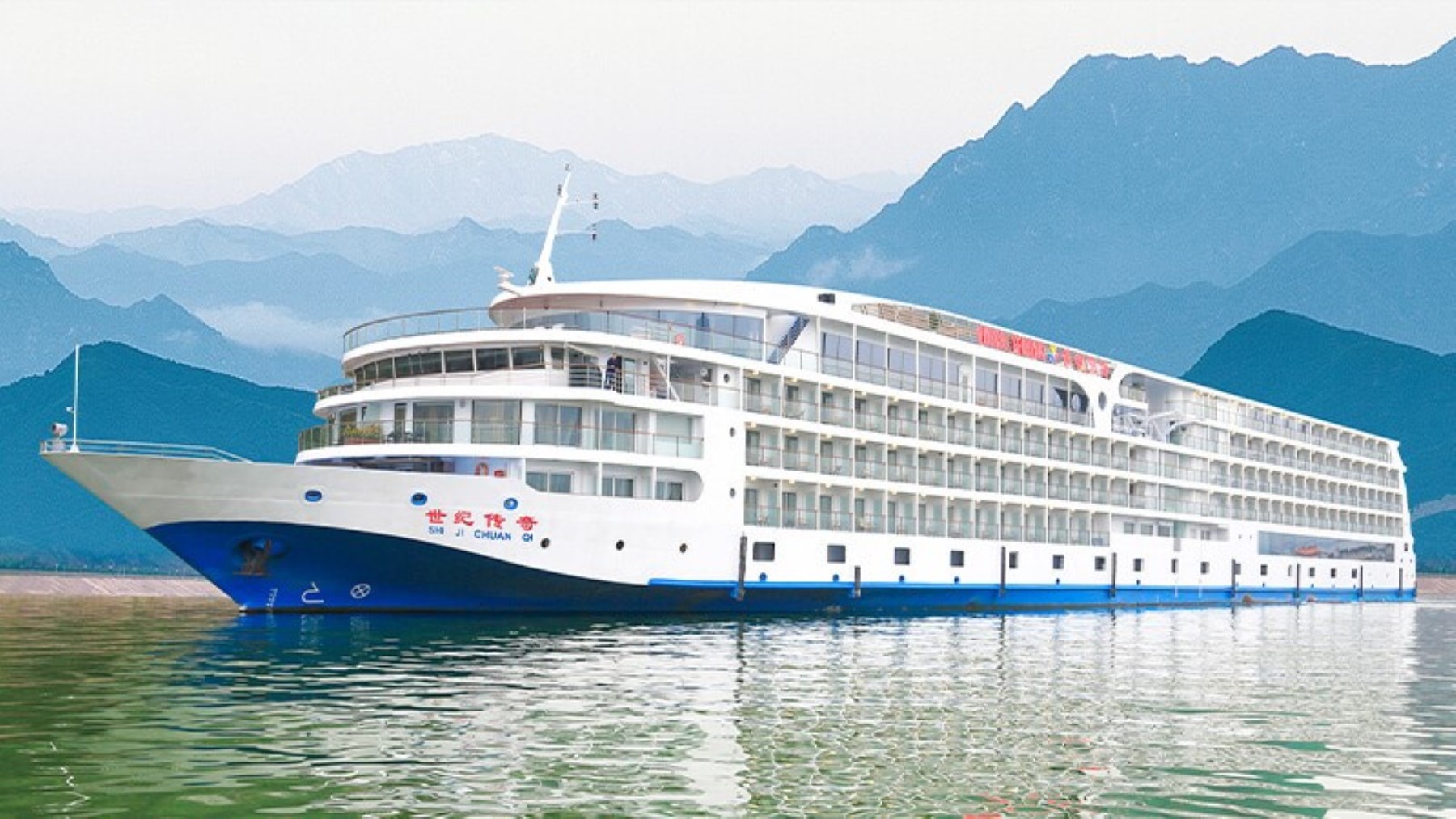 “世紀傳奇號郵輪”由主創世界海洋郵輪seabourn的挪威公司Yran&Storbraaton擔綱裝飾設計，德國EMS和Schiffstechnik Buchloh公司出任技術指導，採用 “舵槳合一，電力推進”的世界頂尖科技，搭載7大科技創新與5大長江首創，全新嵌入北歐“環保、節能、低碳和人性化”的價值理念，引領內河郵輪建造的革命性突破，用心為您締造一個靜逸寧馨、綠色環保的水上樂園