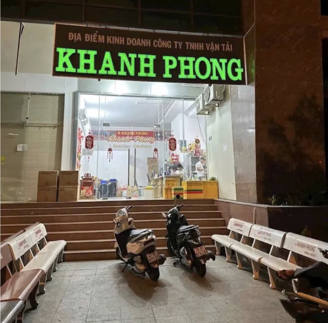 Khanh Phong巴士 - 芽莊集合地點：Muong Thanh Luxury Khanh Hoa飯店（Kiosh 2 - Riverside）櫃檯