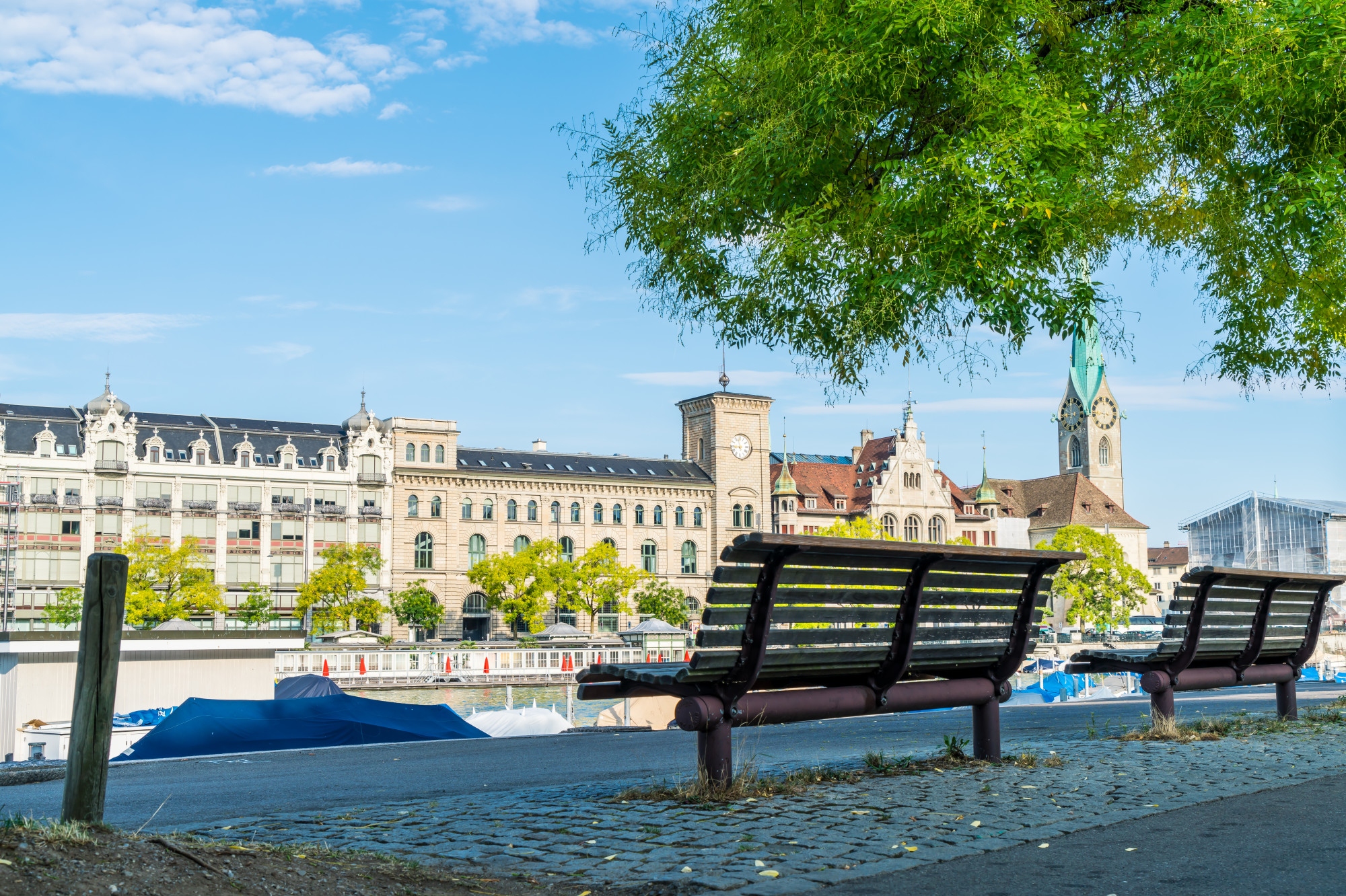 Zurich 60-Minute Walking Tour with a Local