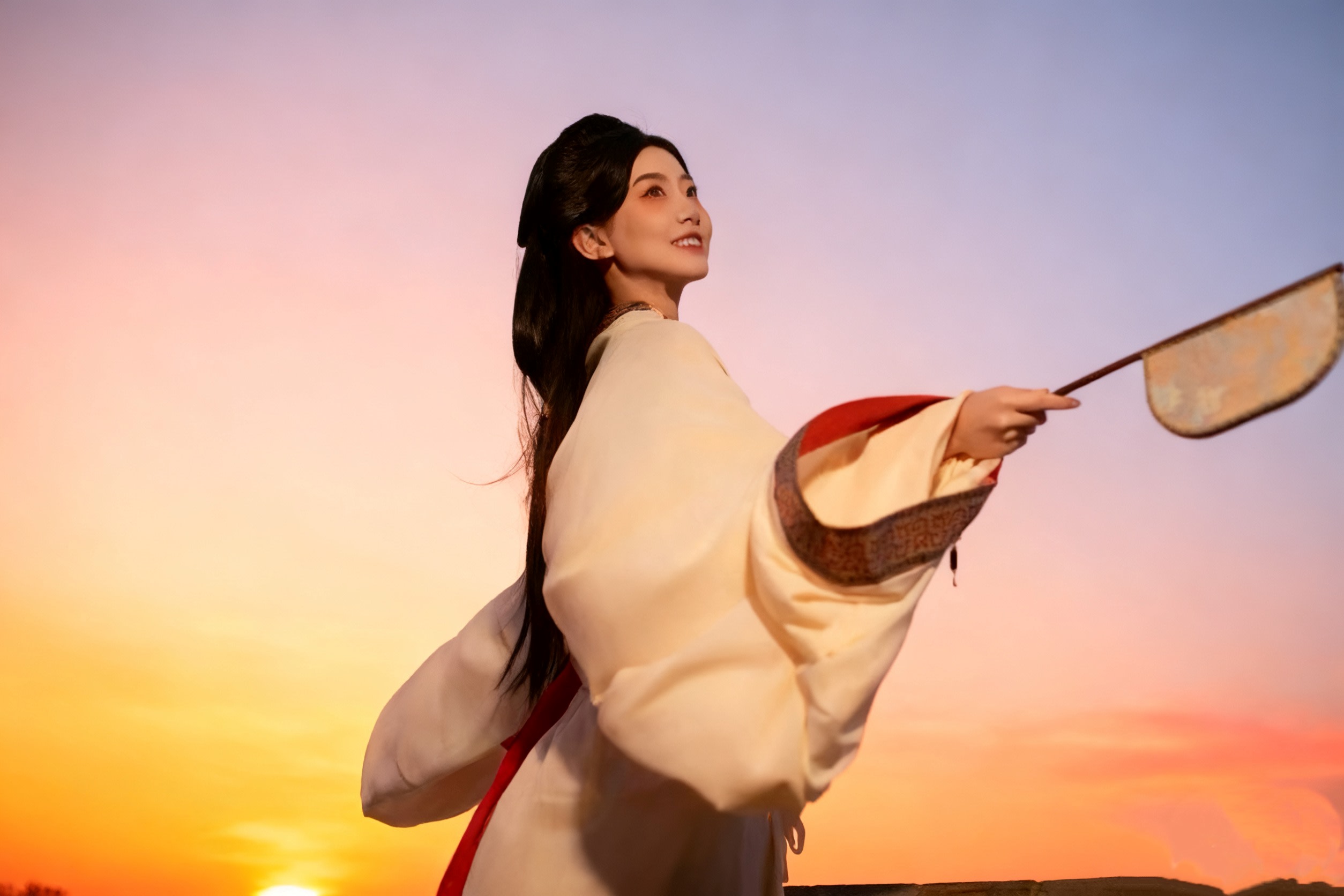 Guangdong Chaozhou Hanfu hairpin flower travel photography experience (exquisite Hanfu rental + hairpin flower experience + exquisite makeup + optional one-on-one follow-up photography experience)