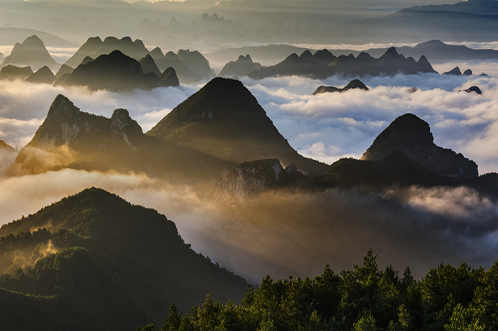 桂林最高峰堯山  喀斯特地貌私人導覽一日遊