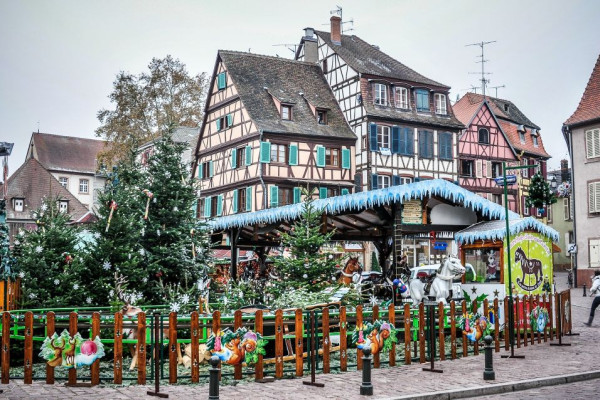 Explore Colmar’s medieval charm with a private guide, uncovering its fascinating past and beauty
