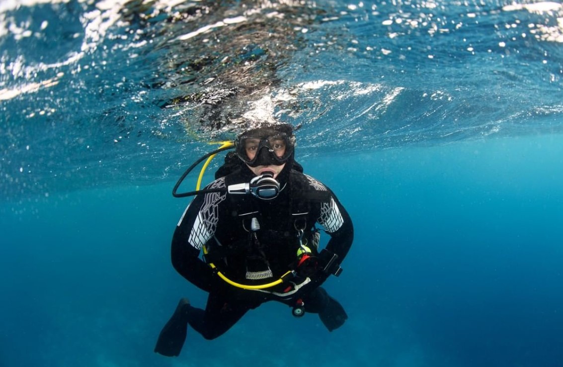 Discover Key Largo's Wonders: Advanced Course with PADI Dive Center