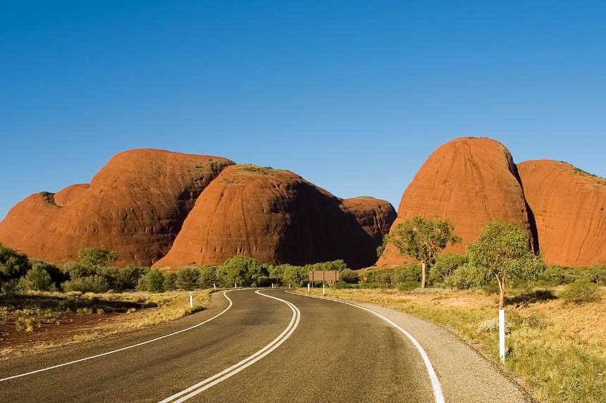 Small Group Kata Tjuta Morning Tour