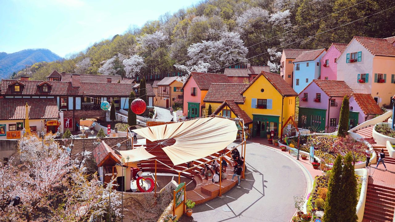 步入充滿法式魅力和意式浪漫的童話世界——距離首爾僅一小時路程！