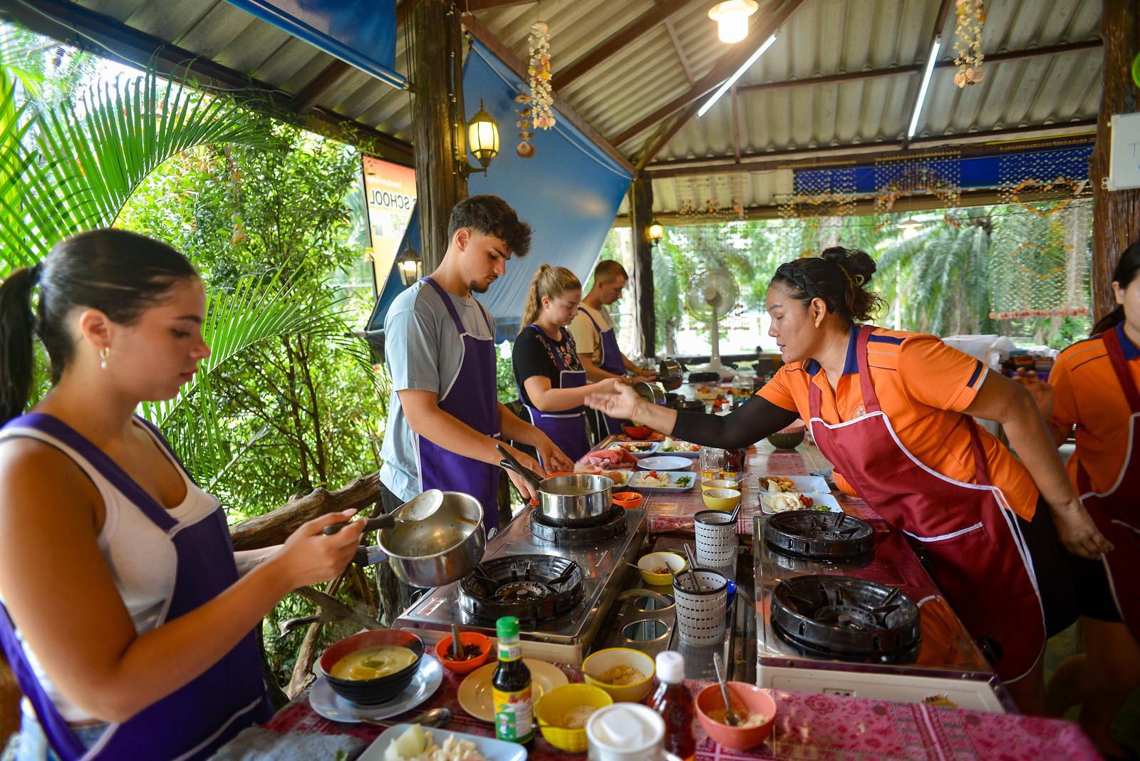 喀比 Thai Charm 烹飪學校料理課程（含餐點）