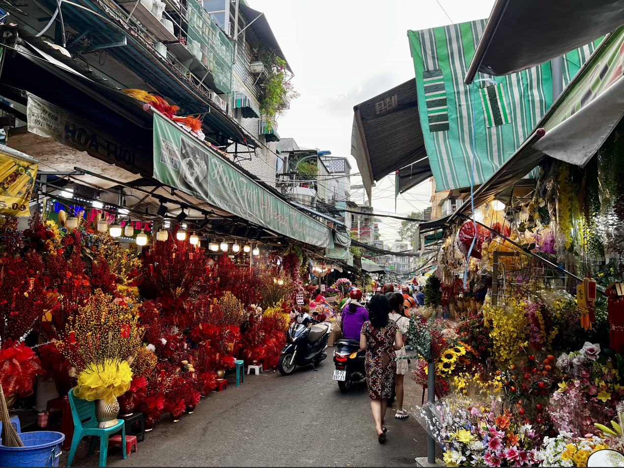 Saigon Foodie Market Tour