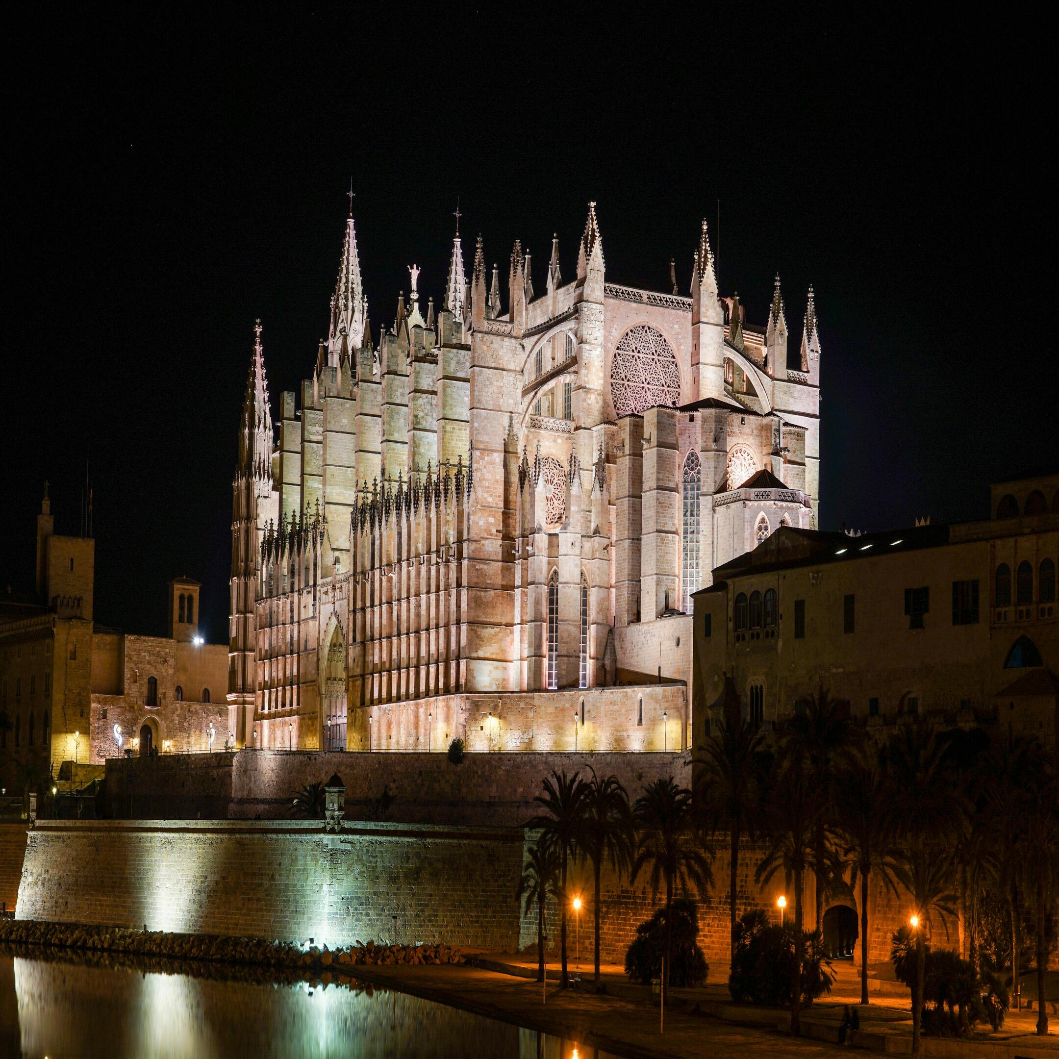 Ibiza Half Day Highlights tour including Santa Eulalia