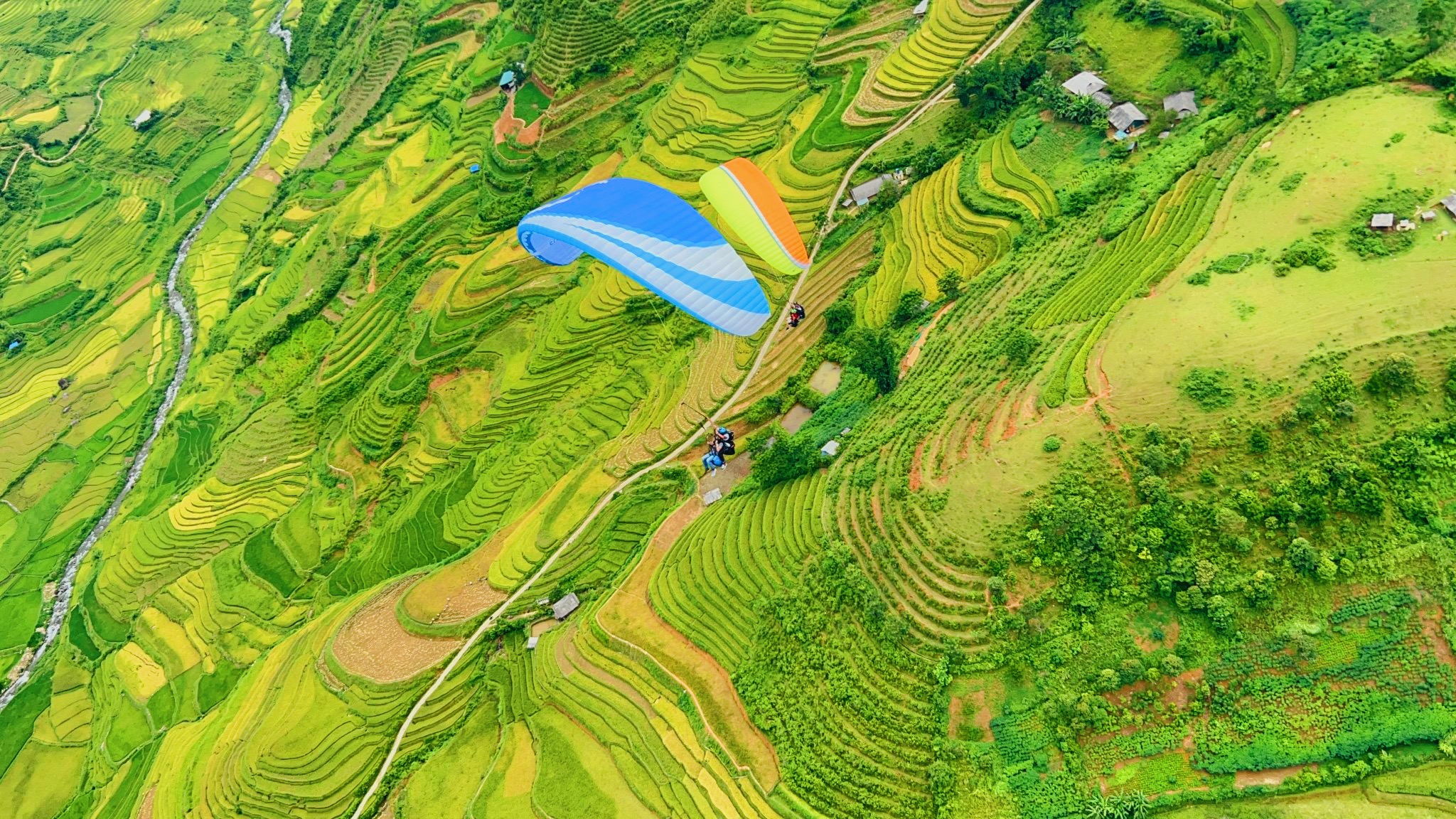 越南木江界（Mu Cang Chai）滑翔傘風景區飛行體驗