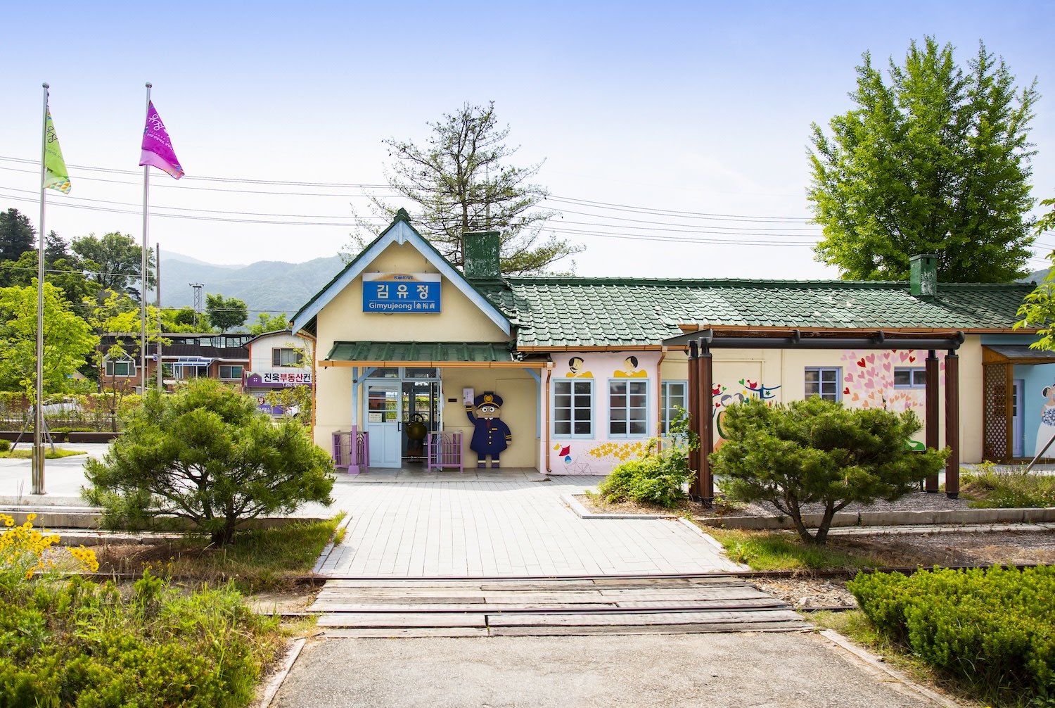 Chuncheon 3-Hour Taxi Tour: Soyanggang Skywalk, Gubongsan Cafes, Kim Yu-jeong Rail Bike & Makguksu Experience