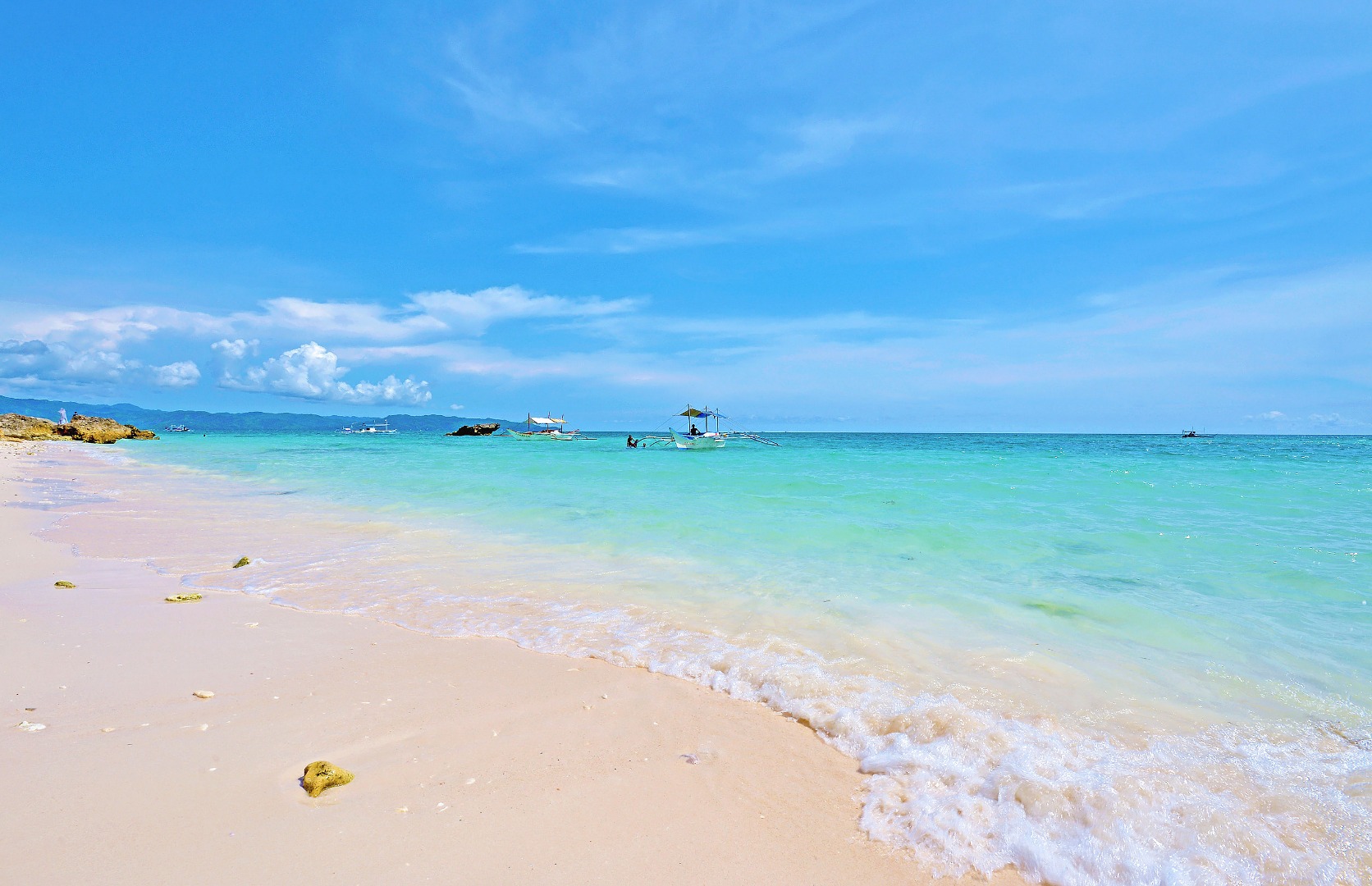 Boracay Tour Package (Island Hopping)