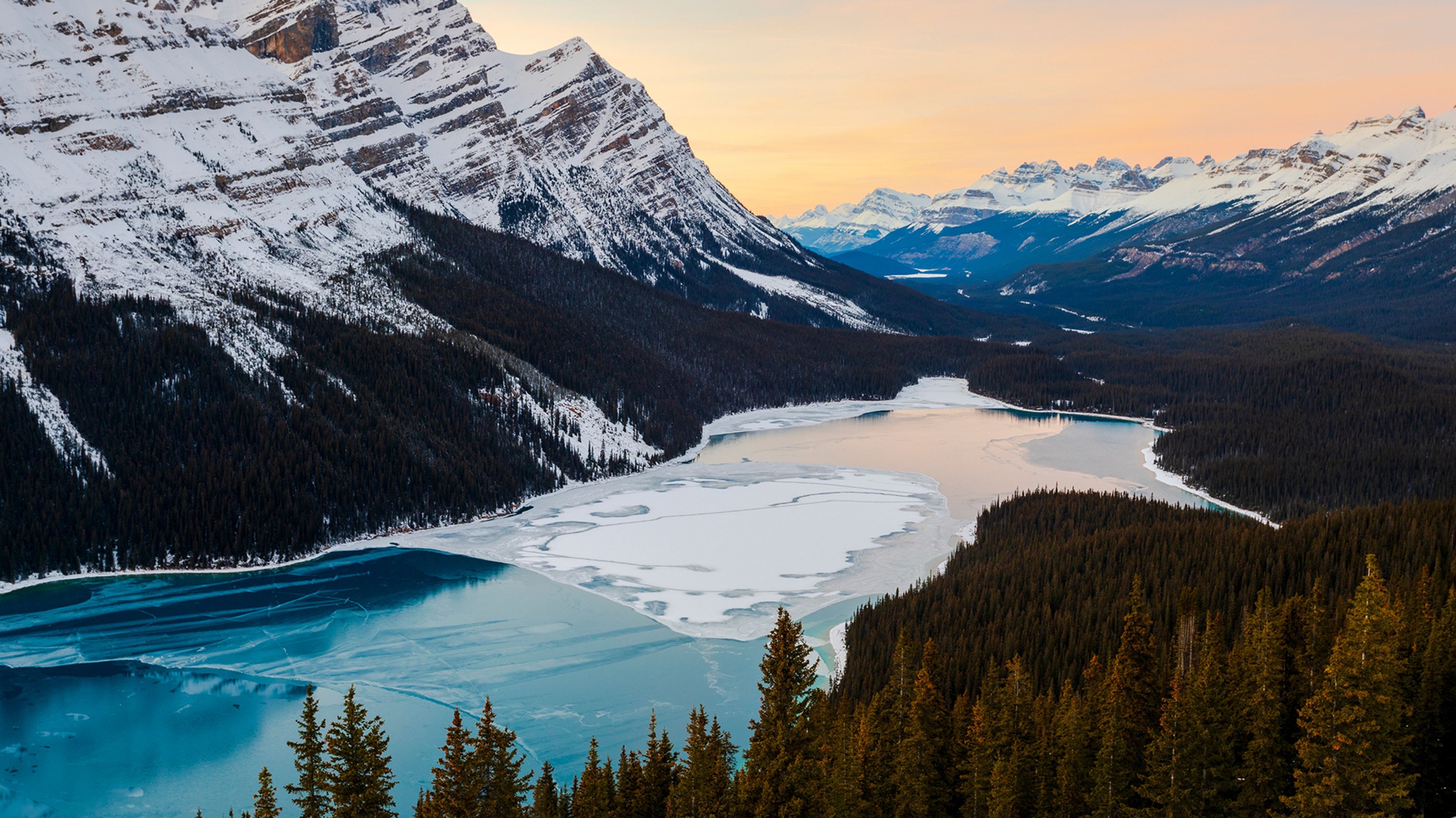 佩託湖和亞伯拉罕湖冰泡之旅 (Peyto Lake & Ice Bubbles at Abraham Lake Frozen Journey)