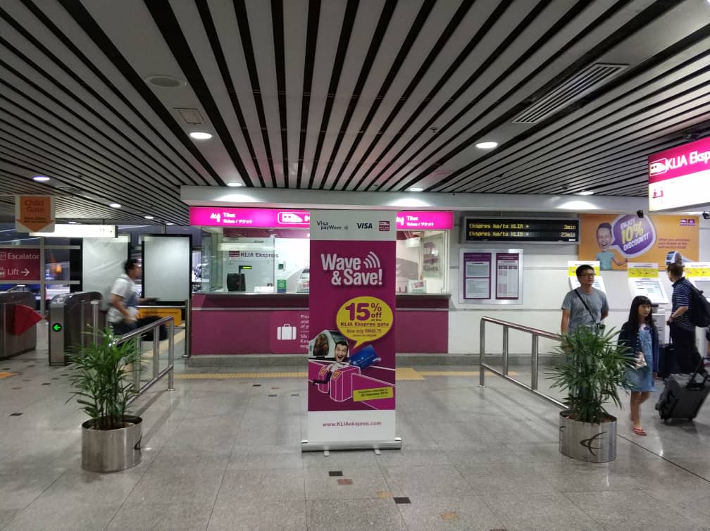 kl sentral station - klia ekspres departure hall counter level 1