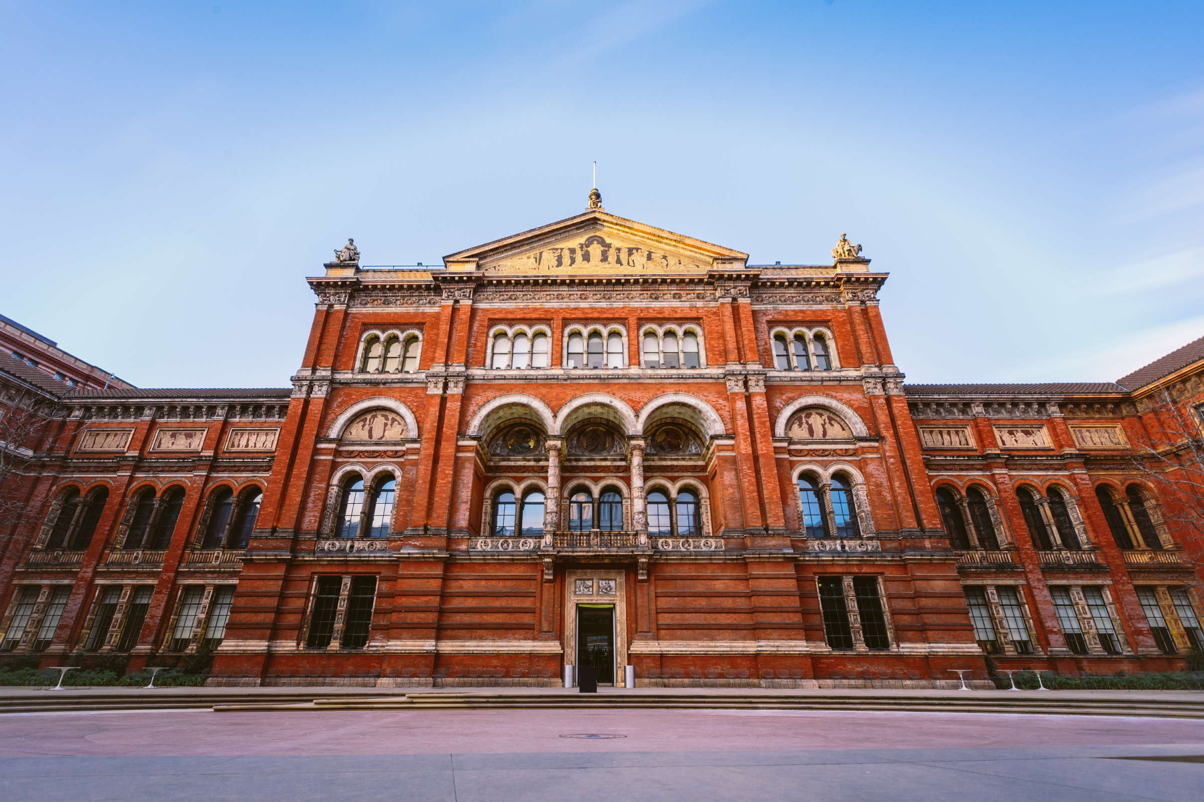 Victoria & Albert Museum Highlights Audio Guide