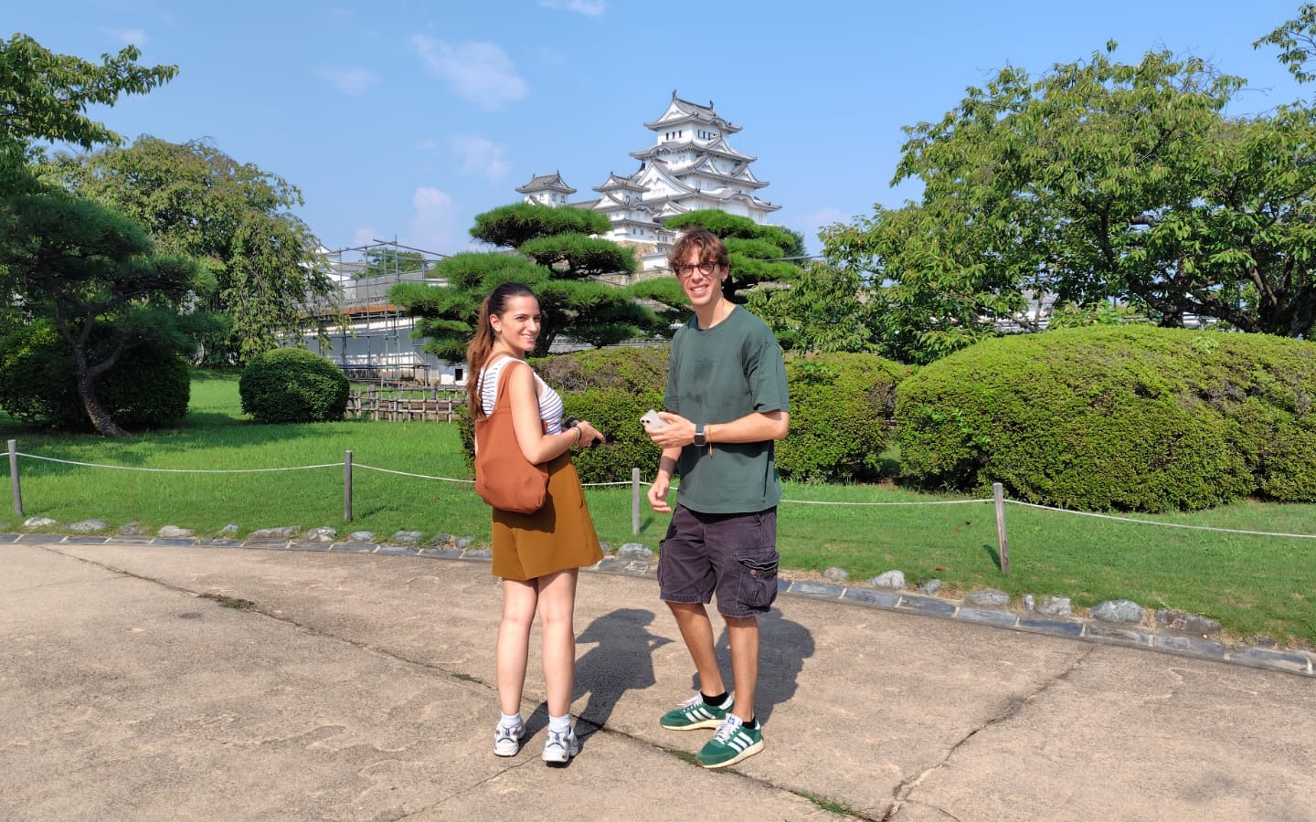 Himeji: Himeji Castle & Kokoen Garden 3.5-Hour Guided Tour