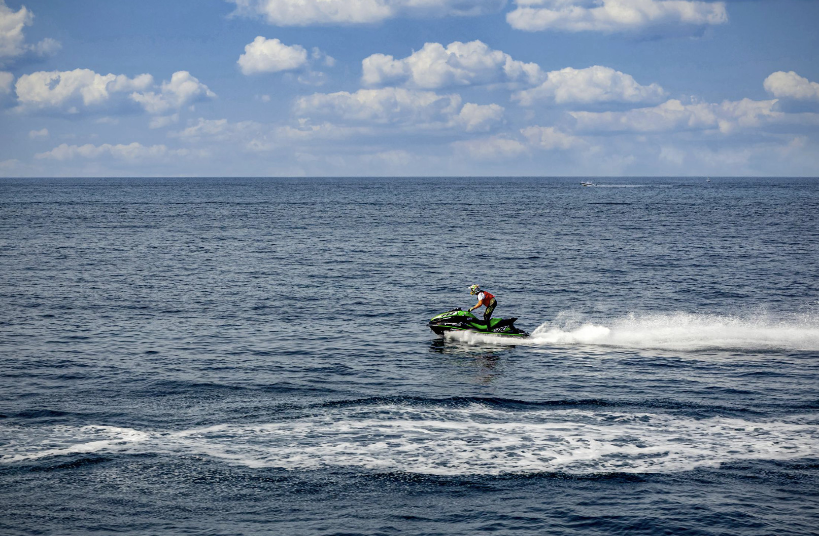 Baina Beach: Water Sports Combo