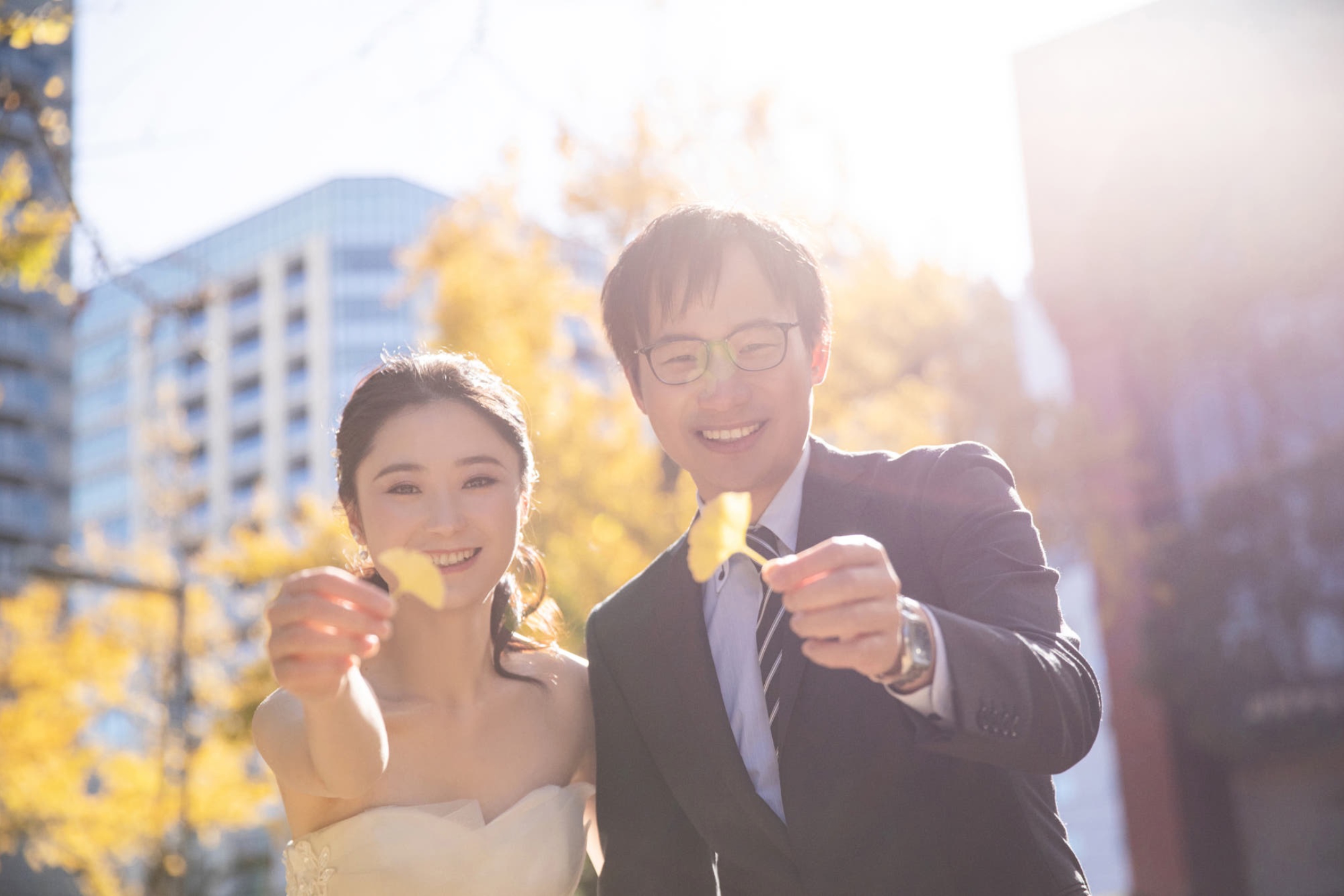 山下公園 - 海濱長廊，擁有花園和橫濱海灣大橋的景色