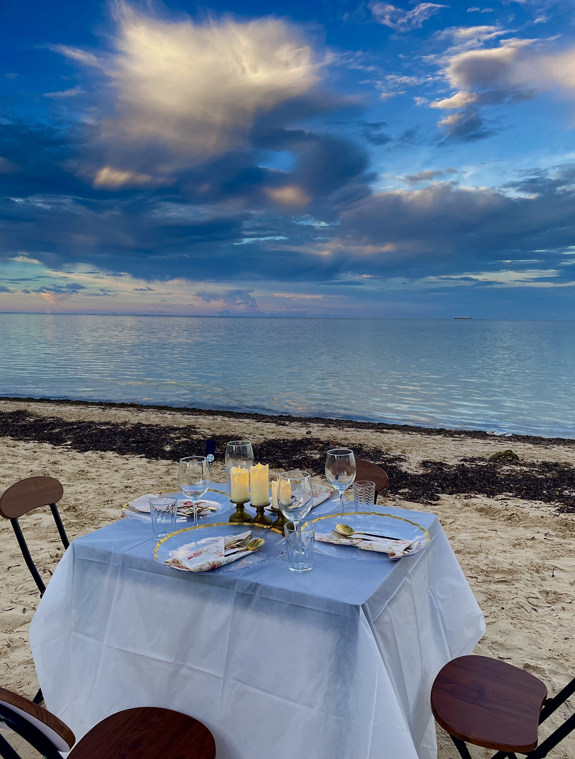 錫亞高島海灘私人浪漫晚餐
