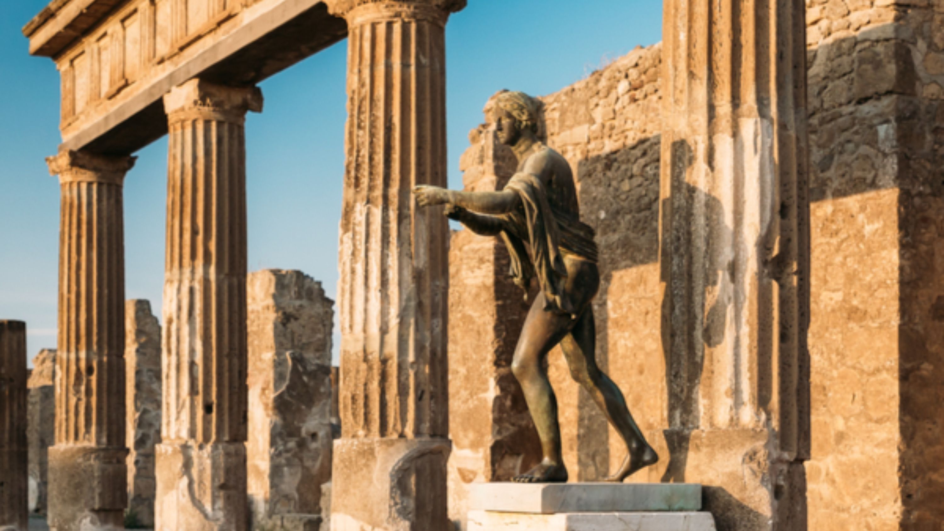 Pompeii one-day tour from Rome