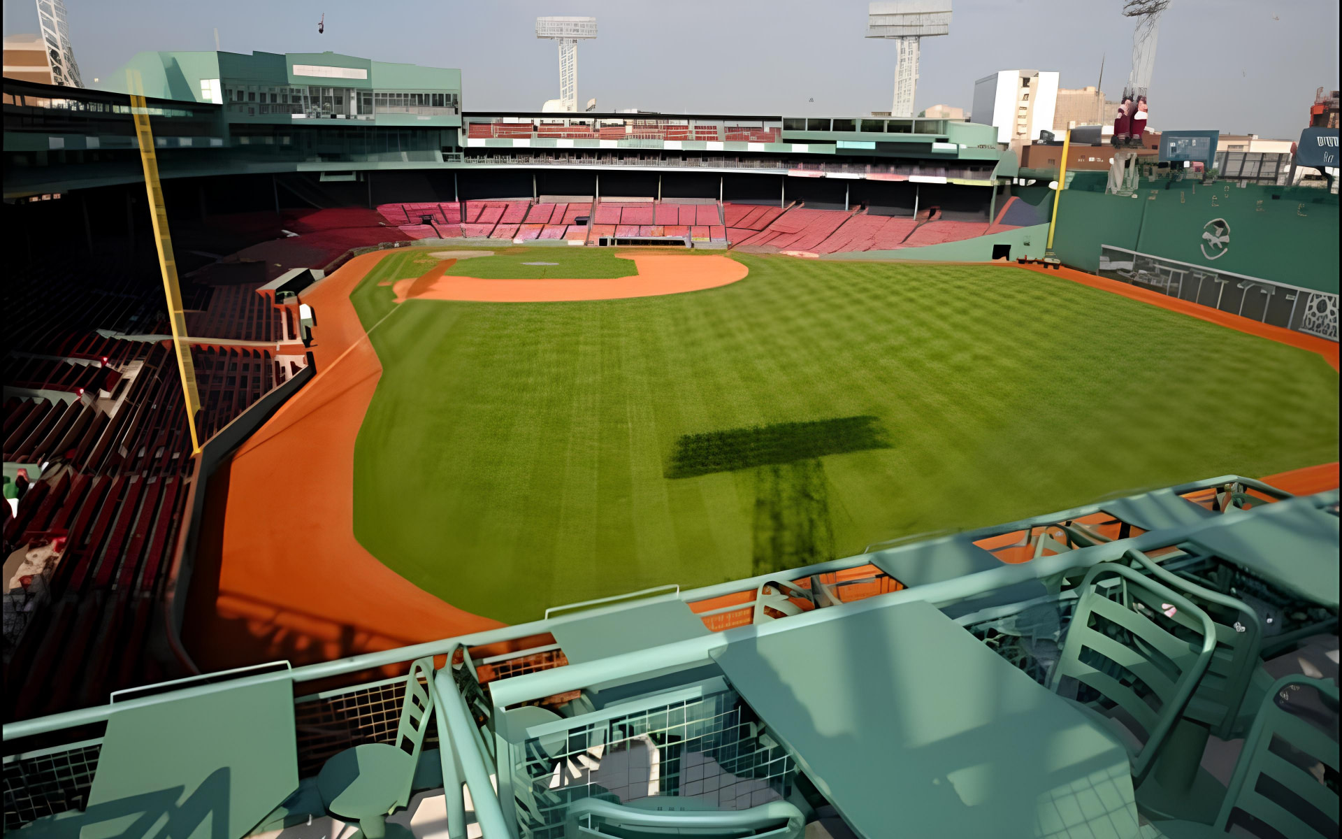 一同來欣賞歷史悠久的芬威球場,自1912年以來,無數棒球傳奇在此寫下輝煌歷史 一同來欣賞歷史悠久的芬威球場,自1912年以來,無數棒球傳奇在此寫下輝煌歷史