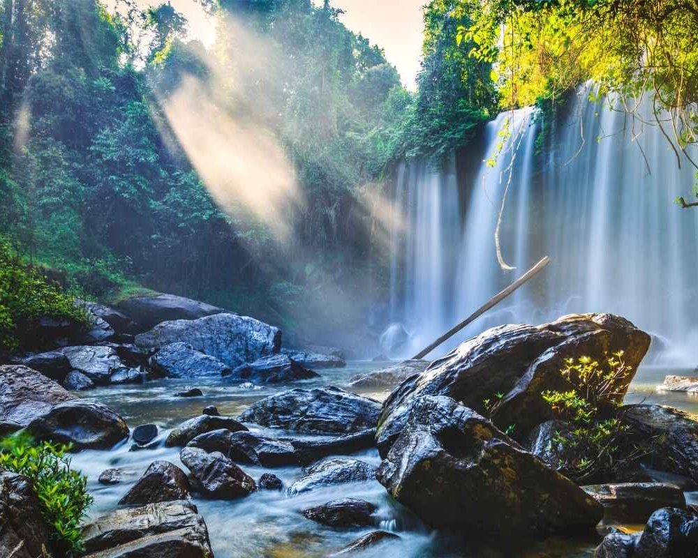 庫倫山和瀑布：小團遊 (Kulen Mountain and Water Fall: Small-Group Tour)