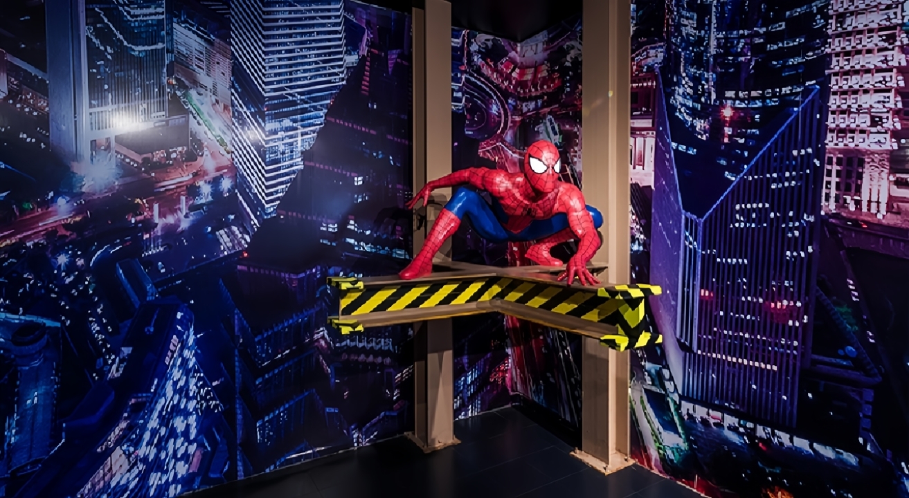 Madame Tussauds Shanghai Half-Day Tour (Close-up Photos with Celebrity Wax Figures + Immersive Hollywood Exploration + Interactive Challenge with Sports Stars + Red Carpet Fashion Zone Internet Celebrity Check-in)
