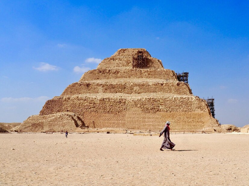 吉薩金字塔、獅身人面像、薩卡拉與曼菲斯之旅