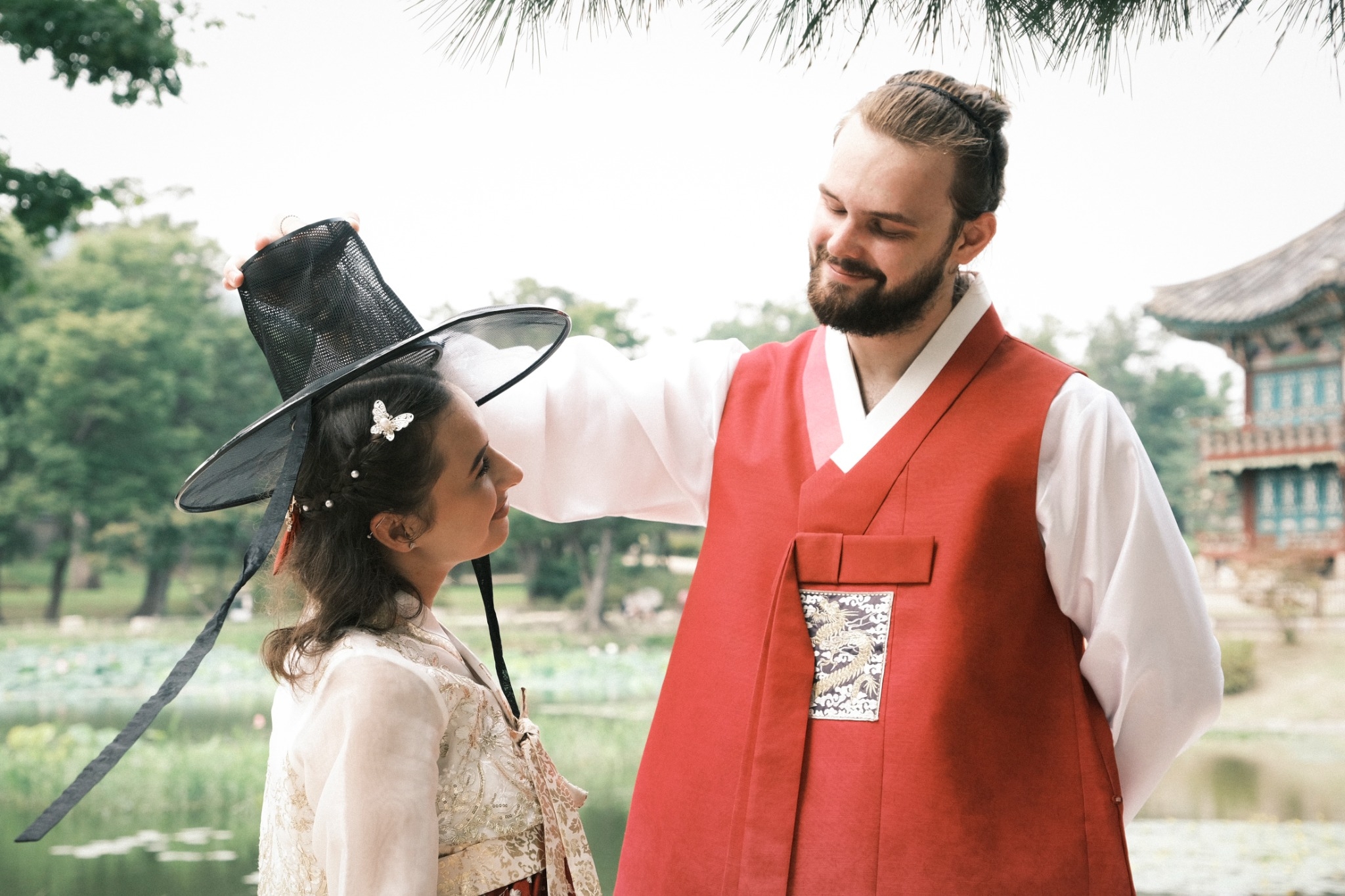 K-Fantasy: Hanbok Photoshoot at Gyeongbokgung