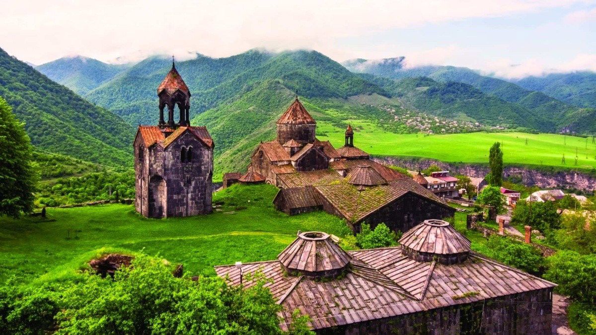 From Tbilisi to Armenia: Monasteries, Canyons & Culture in a Day